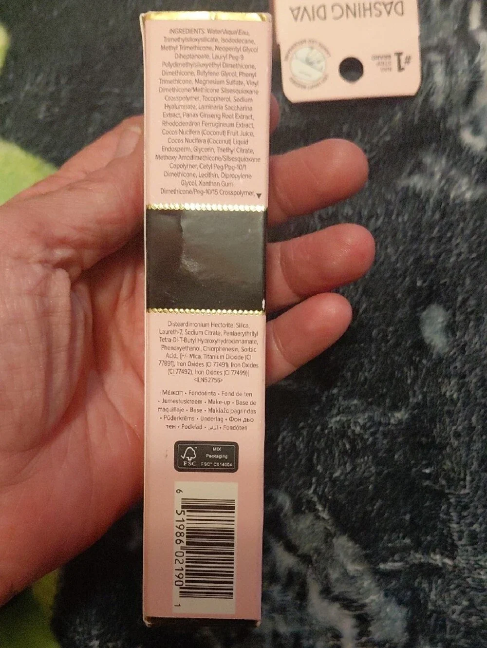 Too Faced Born This Way Soft Matte Oil Control Foundation - Light Pink Box